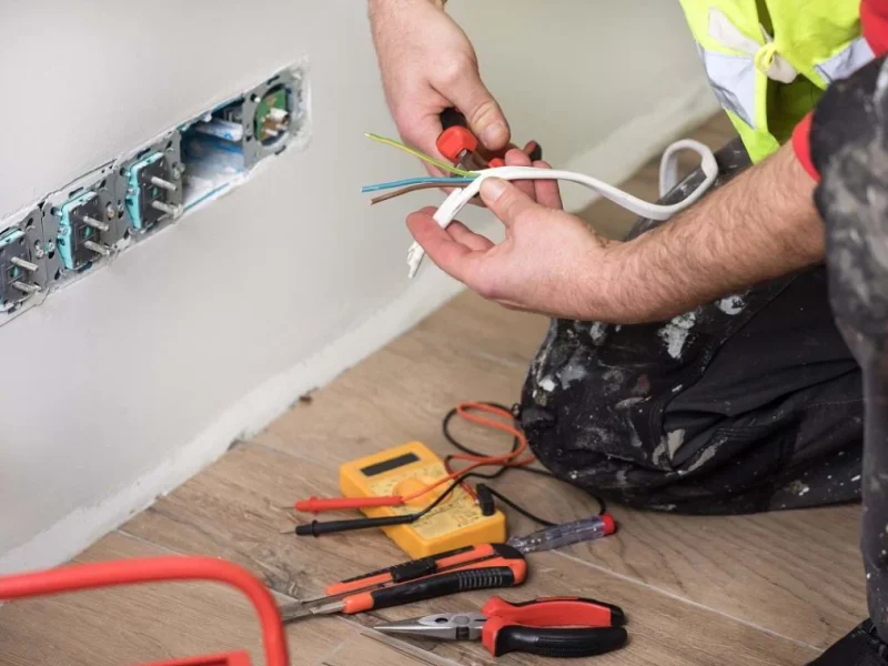 Commercial Electrician in Park Royal Commercial Electrician in Park Royal